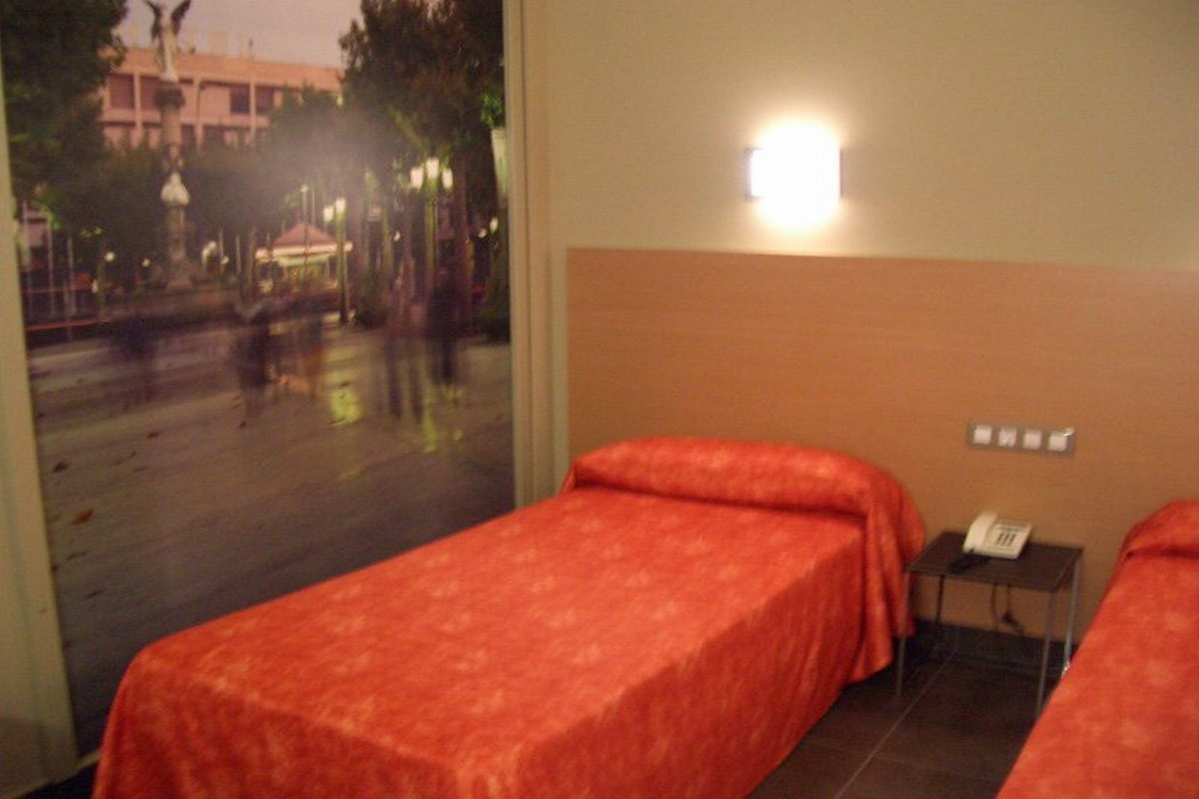 Hotel Pere III El Gran ヴィラフランカ・デル・ペネデス エクステリア 写真