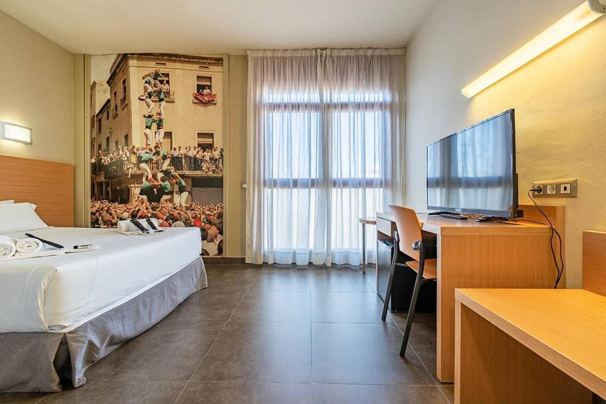 Hotel Pere III El Gran ヴィラフランカ・デル・ペネデス エクステリア 写真