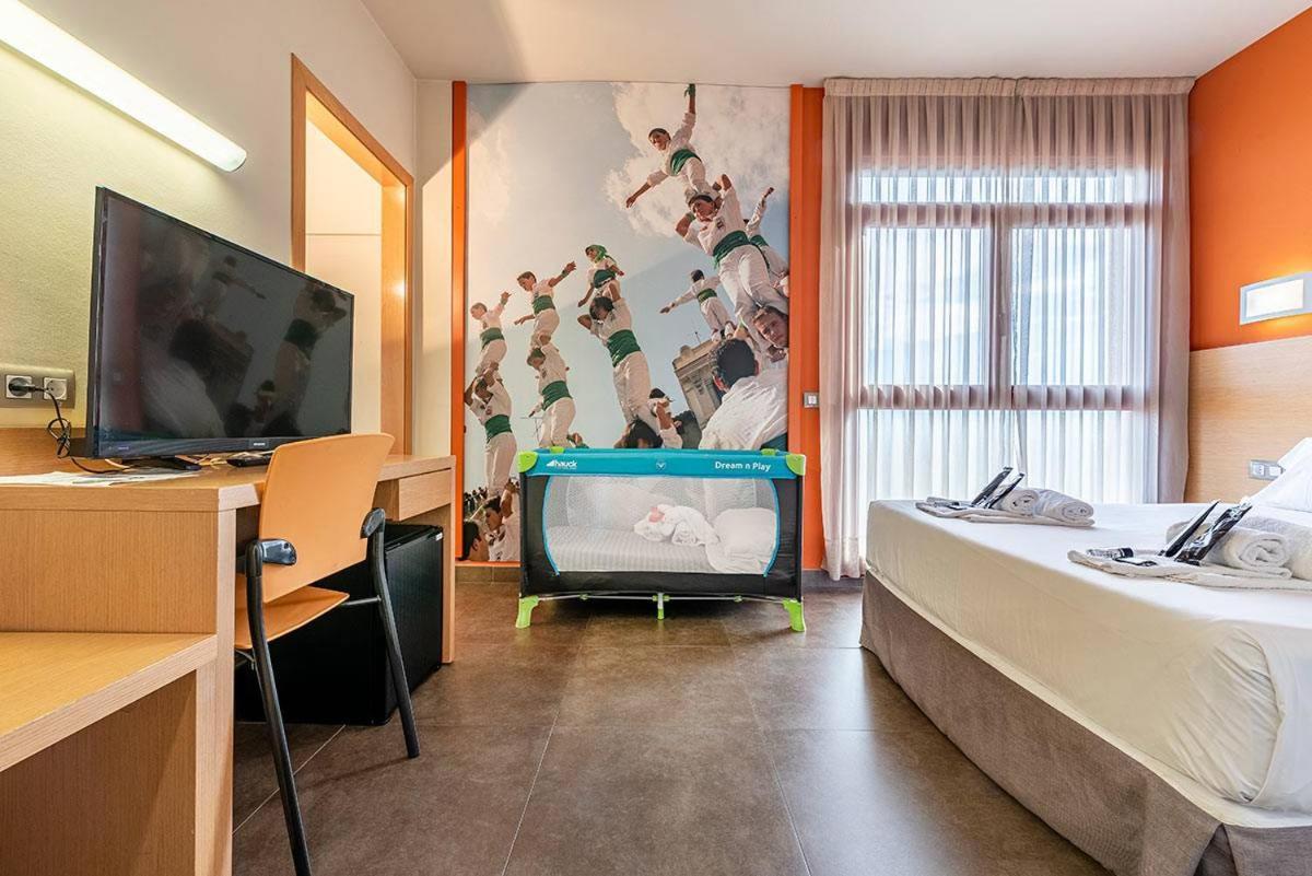 Hotel Pere III El Gran ヴィラフランカ・デル・ペネデス エクステリア 写真