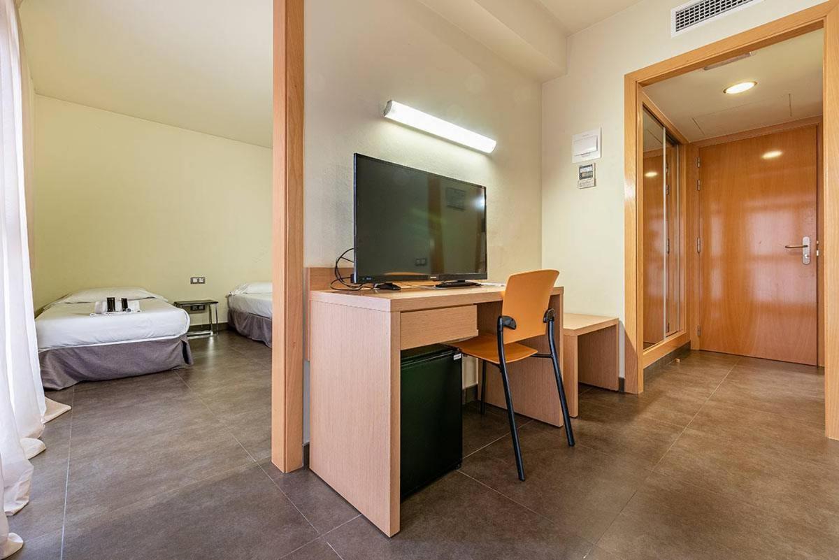 Hotel Pere III El Gran ヴィラフランカ・デル・ペネデス エクステリア 写真